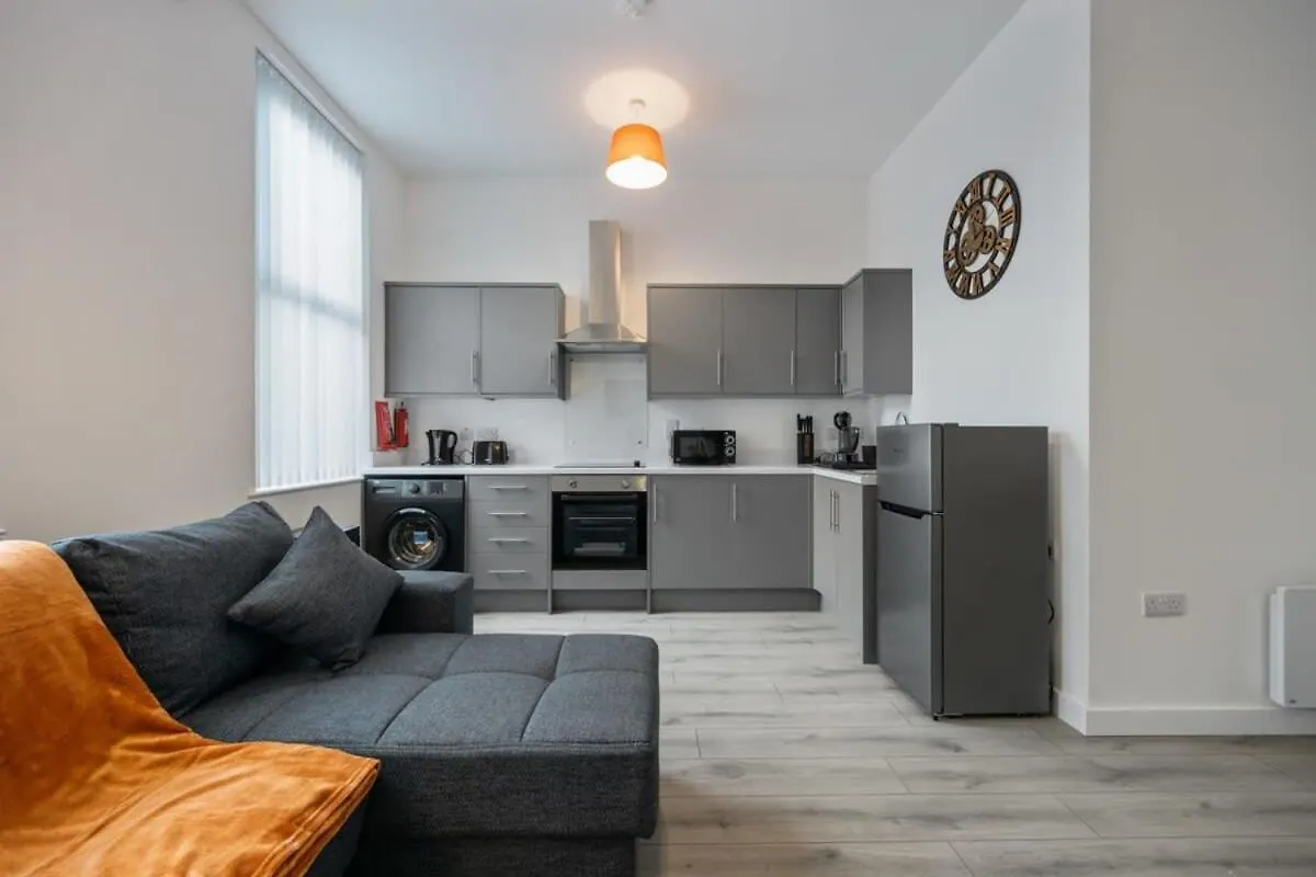 Smart 1 Bedroom Apartment In Belfast East Village United Kingdom