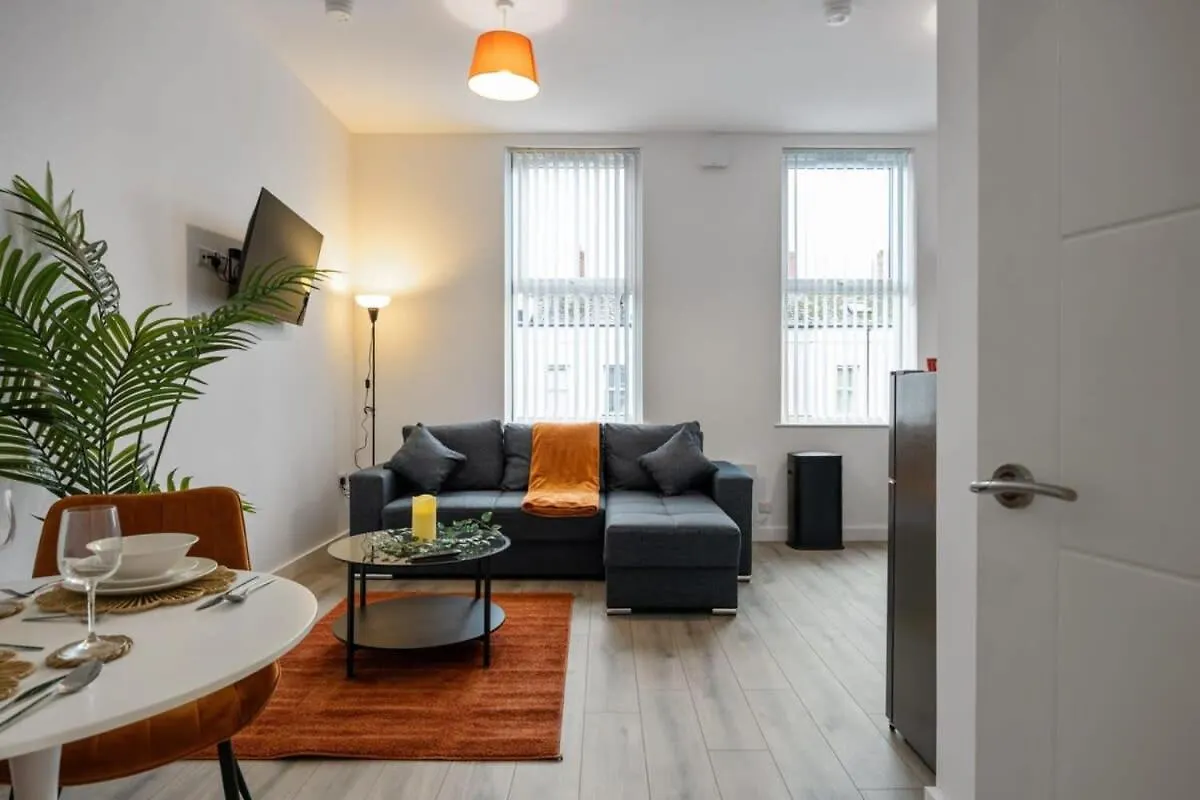 Smart 1 Bedroom Apartment In Belfast East Village United Kingdom